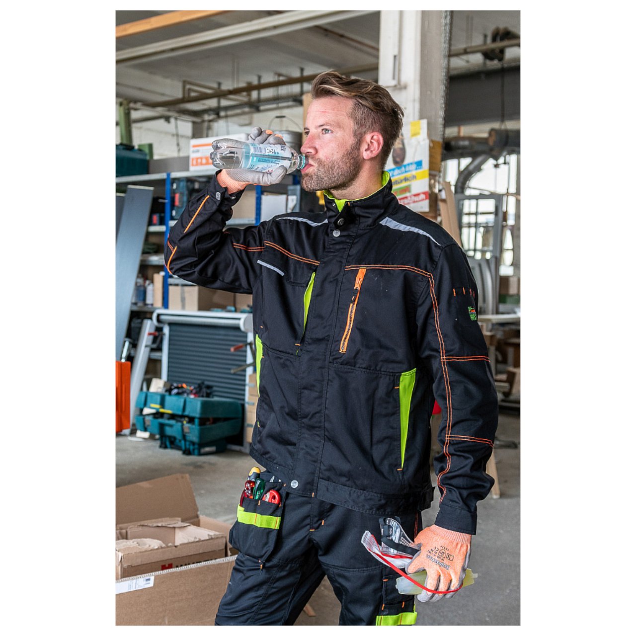 Black Line Jacke • Professionial Workwear – Bild 2