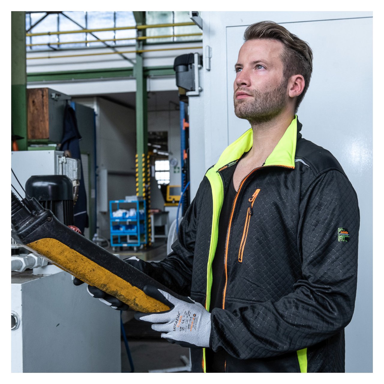 Black Line Fleece Jacke • Professionial Workwear • geprägt – Bild 2